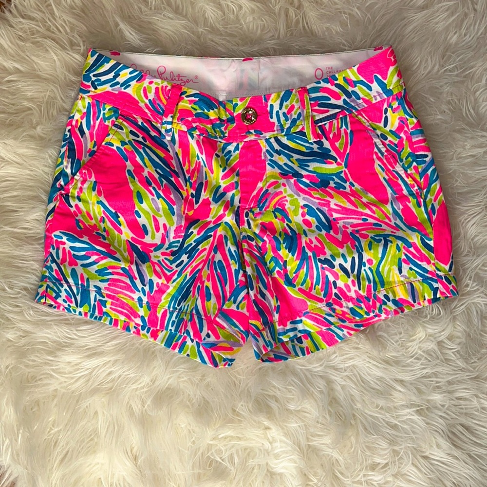 Lilly Pulitzer Callahan Shorts, size 0.  Inseam 5”.